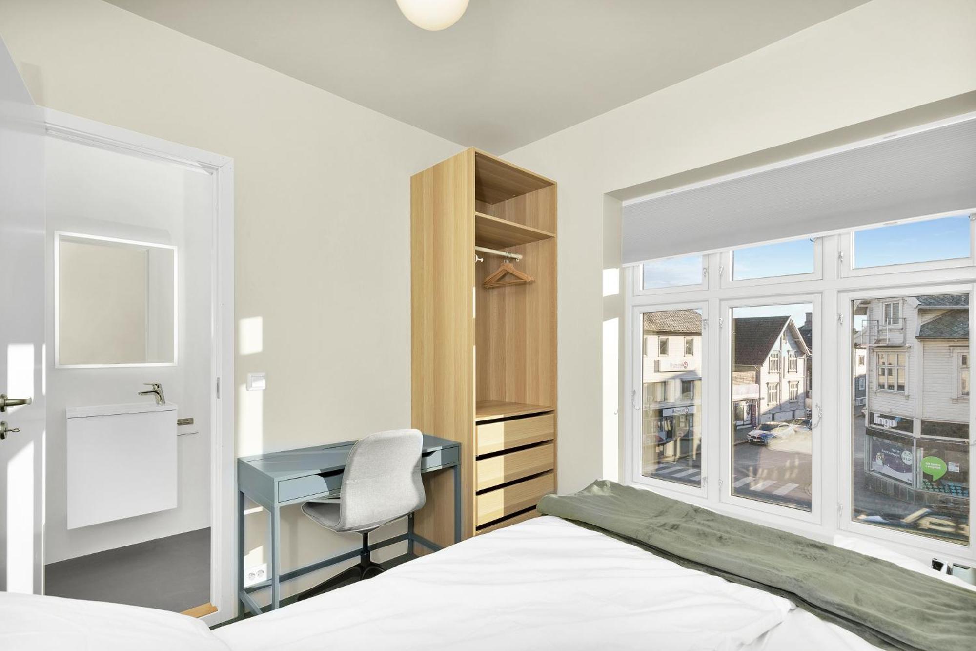 Central Guest House - Bedroom With En Suite Bathroom Stavanger Extérieur photo