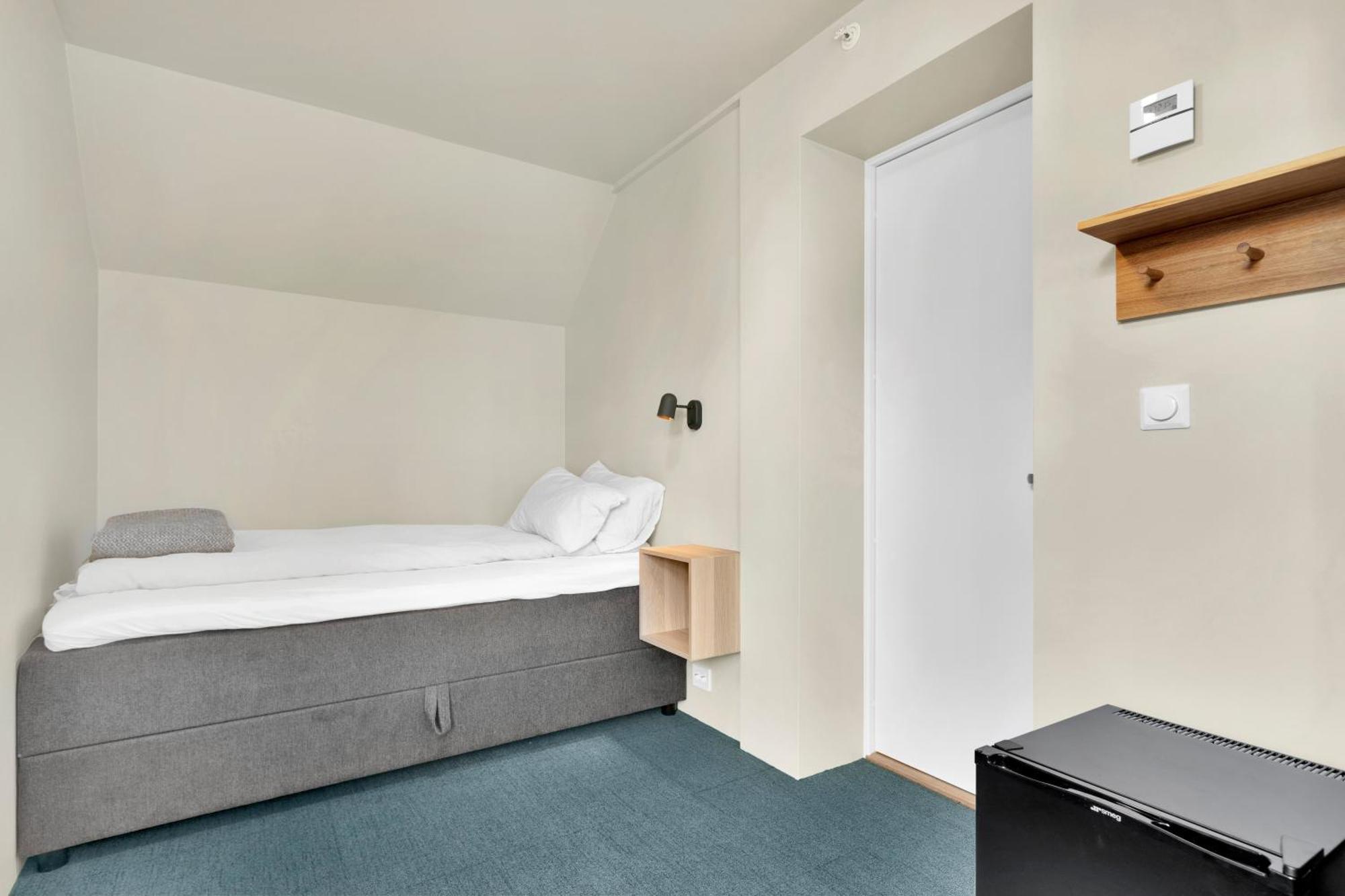 Central Guest House - Bedroom With En Suite Bathroom Stavanger Chambre photo