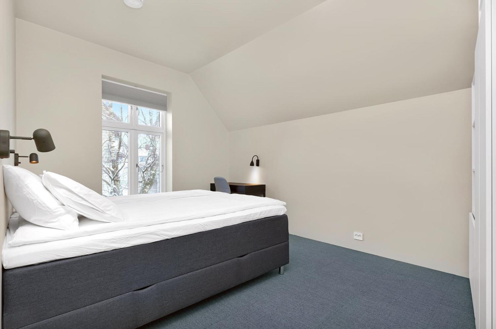 Central Guest House - Bedroom With En Suite Bathroom Stavanger Chambre photo