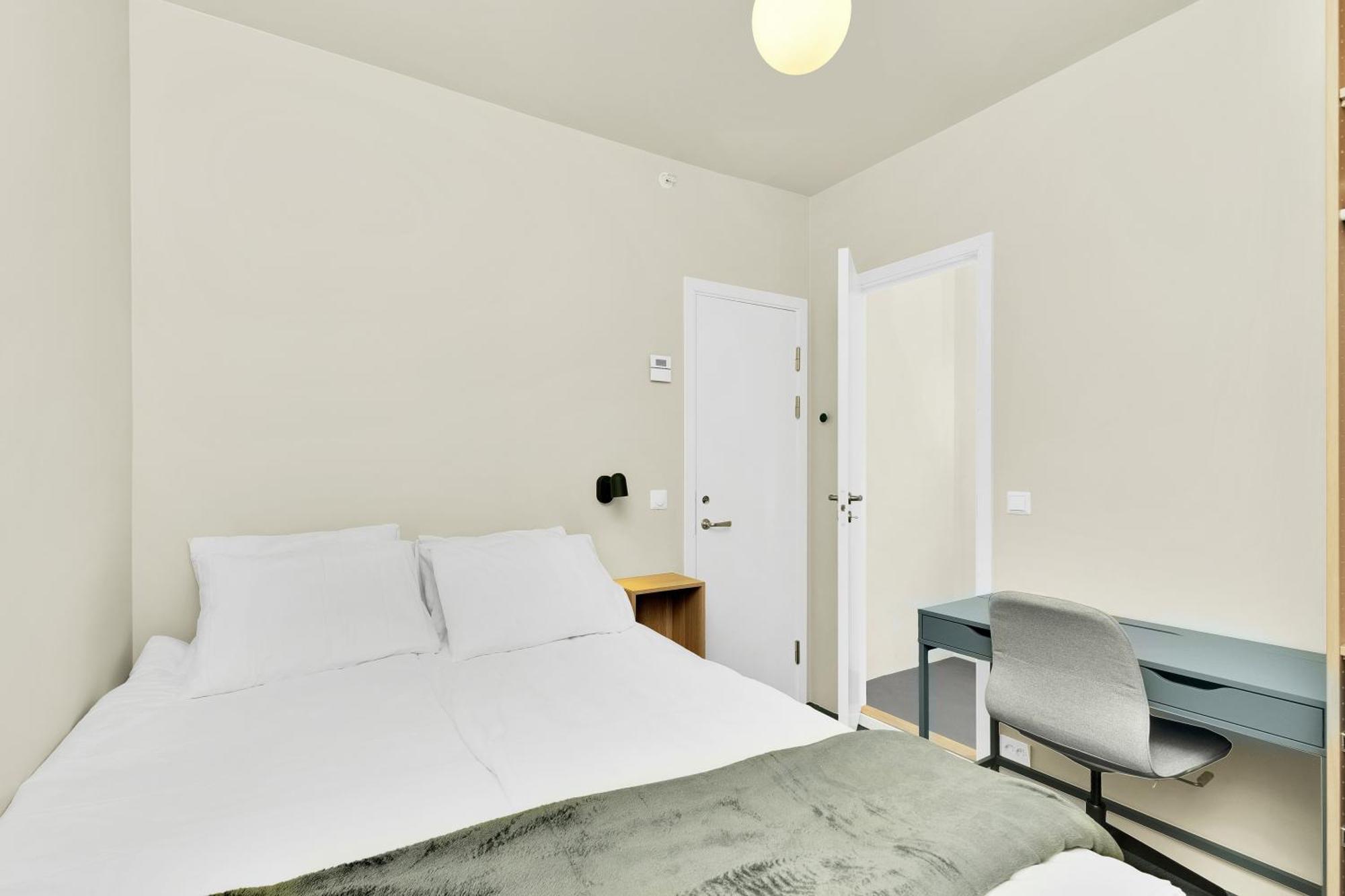 Central Guest House - Bedroom With En Suite Bathroom Stavanger Chambre photo