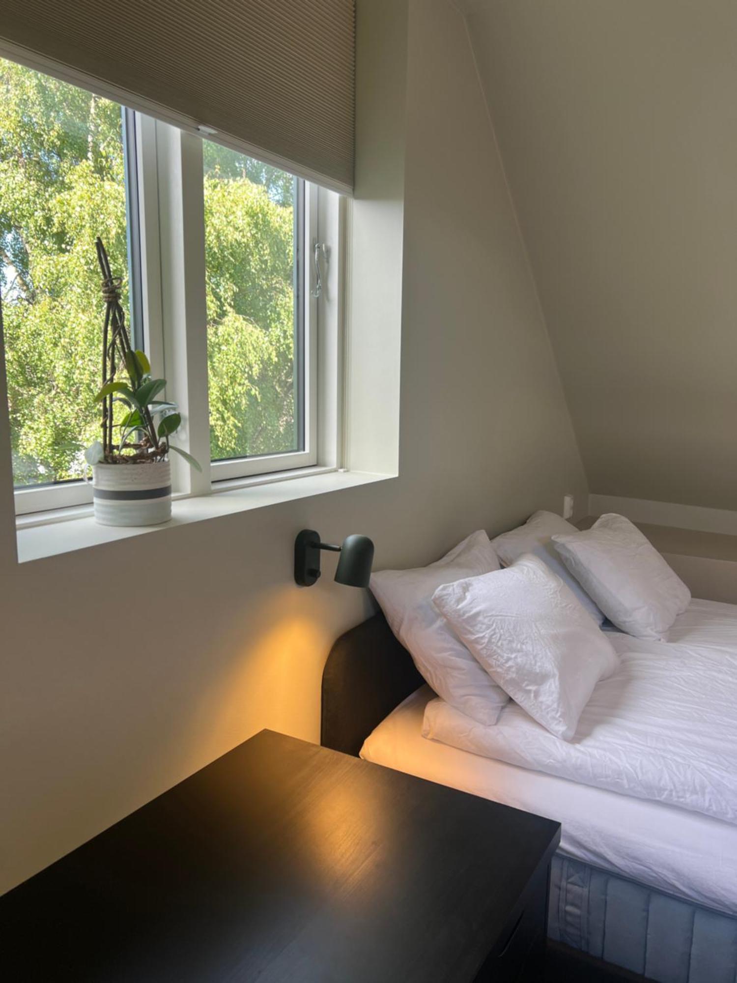 Central Guest House - Bedroom With En Suite Bathroom Stavanger Chambre photo